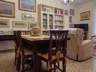 Quadrilocale in Vendita a Massa, 159'000&euro;, 80 m²