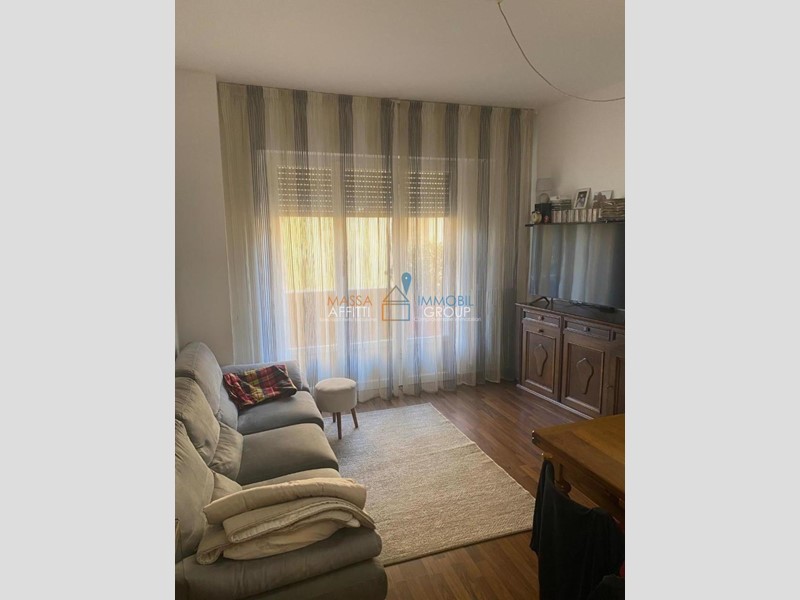 Quadrilocale in Vendita a Massa, 250'000&euro;, 107 m²