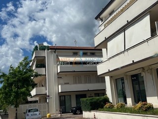 Quadrilocale in Vendita a Massa, 268'000&euro;, 89 m², arredato