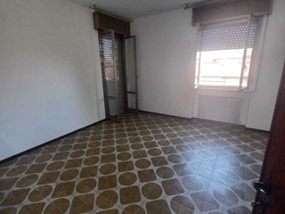 Quadrilocale in Vendita a Borgonovo Val Tidone, 130'000€, 115 m², con Box