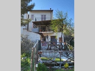 Casa Semi Indipendente in Vendita a San Gregorio Magno, 88'000&euro;, 150 m², arredato