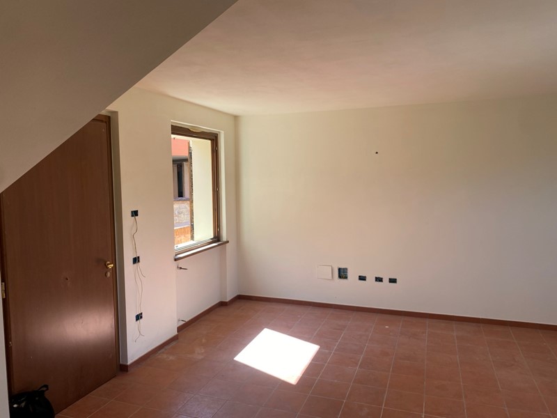 Quadrilocale in Vendita a Pennabilli, 91'000&euro;, 105 m²