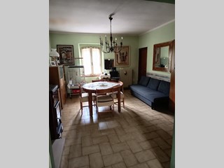 Appartamento in Vendita a Novafeltria, 82'000€, 100 m²