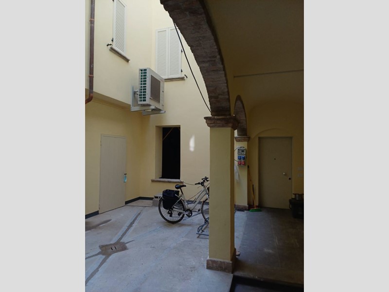 Appartamento in Vendita a Parma, 390'000€, 141 m²
