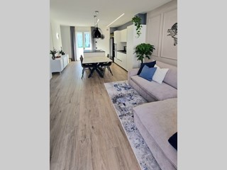 Casa Semi Indipendente in Vendita a Thiene, 315'000€, 180 m²