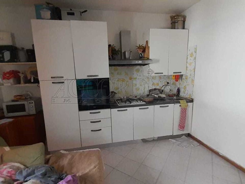 Casa Indipendente in Vendita a Villafranca Padovana, 210'000€, 417 m²