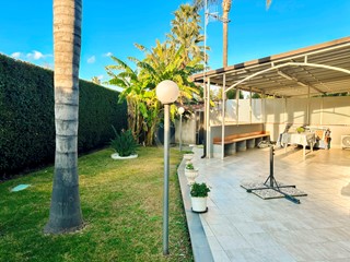 Casa Indipendente in Vendita a Mascali, zona Fondachello, 155'000€, 80 m²