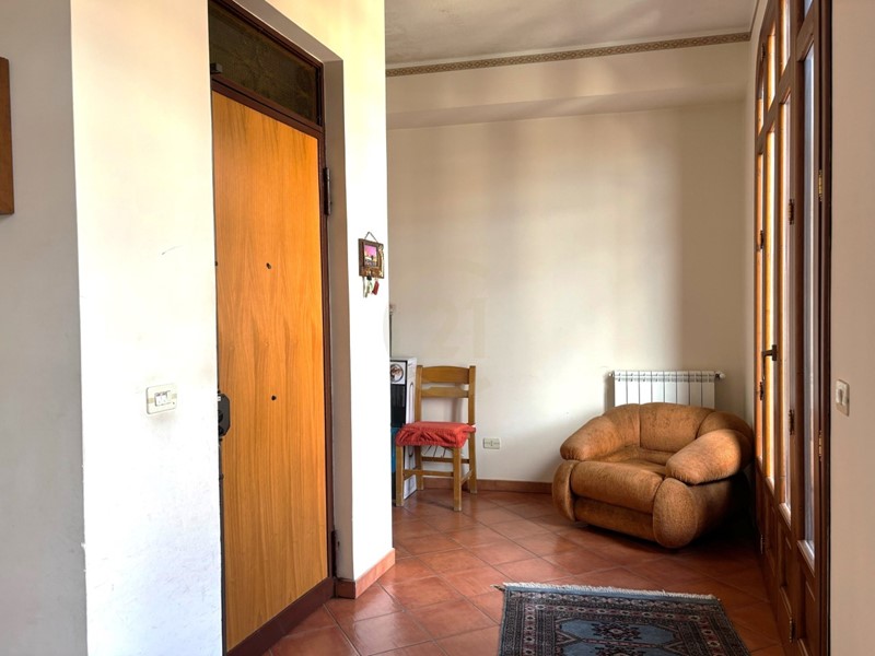 Quadrilocale in Vendita a Aci Catena, zona Consolazione, 120'000€, 107 m², con Box