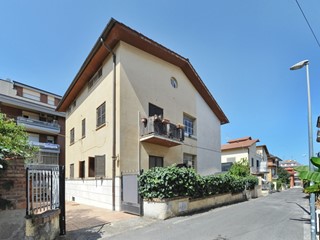 Appartamento in Vendita a Grottaferrata, 265'000€, 88 m²