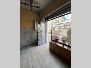 Capannone in Affitto a Truccazzano, 550€, 50 m²