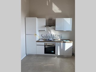 Bilocale in Affitto a Modena, 950&euro;, 75 m²