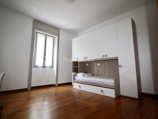 Stanza in Affitto a Novara, zona Sacro Cuore, 372€, 100 m², arredato