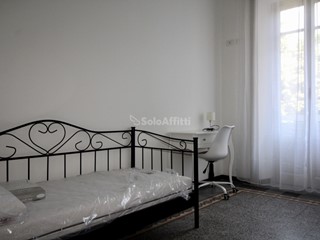 Stanza in Affitto a Novara, zona Sacro Cuore, 352€, 100 m², arredato