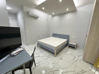 Monolocale in Affitto a Caserta, zona Acquaviva, 650€, 30 m², arredato