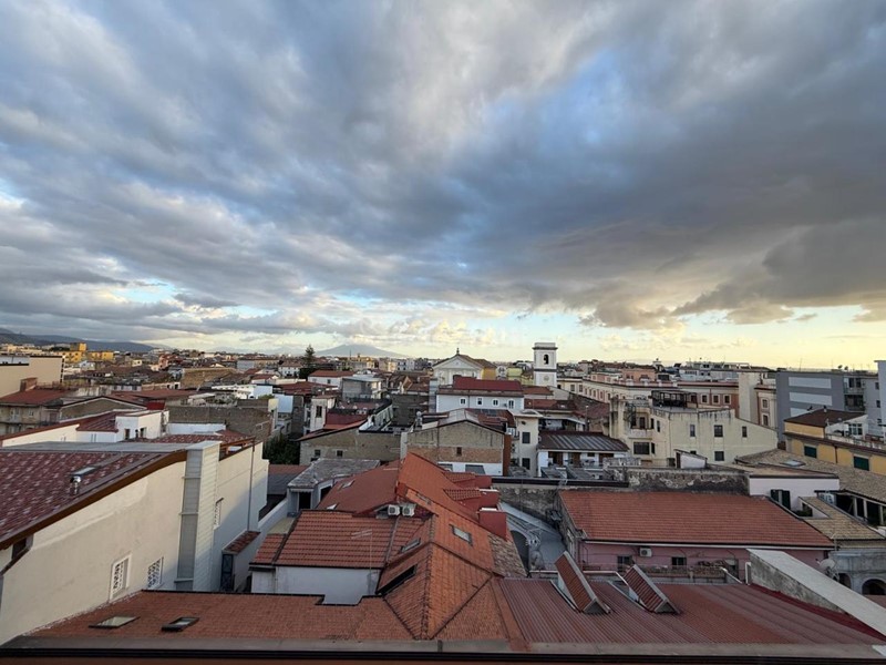 Bilocale in Affitto a Caserta, zona Centro, 620€, 60 m²