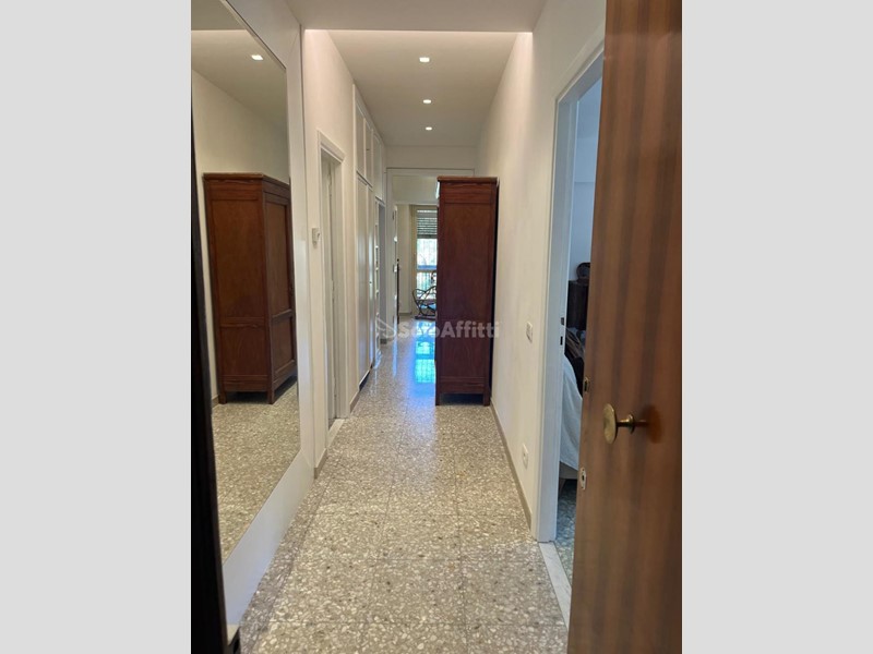 Appartamento in Affitto a Roma, zona Eur, 2'800€, 160 m², con Box