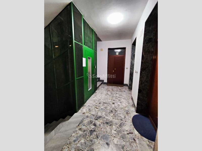 Bilocale in Affitto a Reggio Calabria, zona Ospedale, 520€, 40 m²