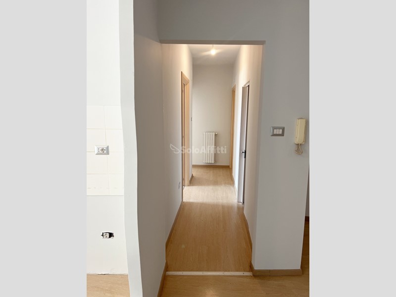 Trilocale in Affitto a Potenza, 620€, 90 m²