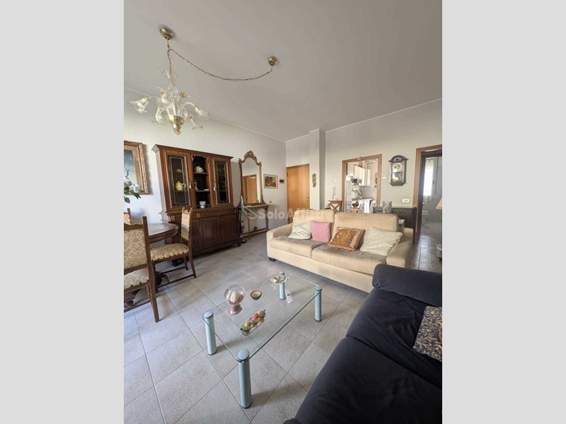 Appartamento in Affitto a Bellaria Igea Marina, 800€, 82 m²