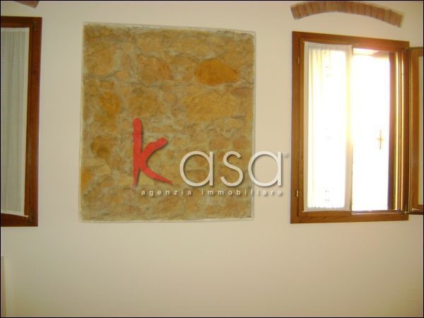Ufficio in Affitto a Lonigo, 350€, 40 m²