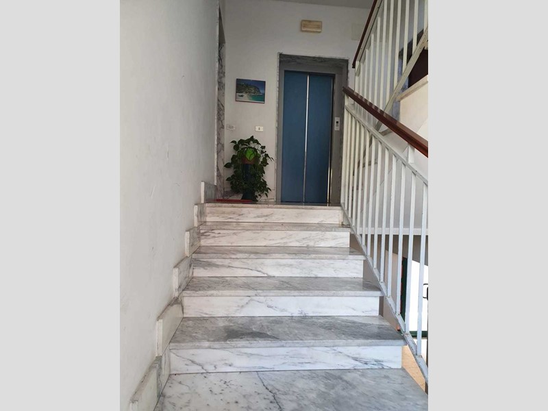 Quadrilocale in Affitto a Reggio Calabria, 600€, 110 m², arredato