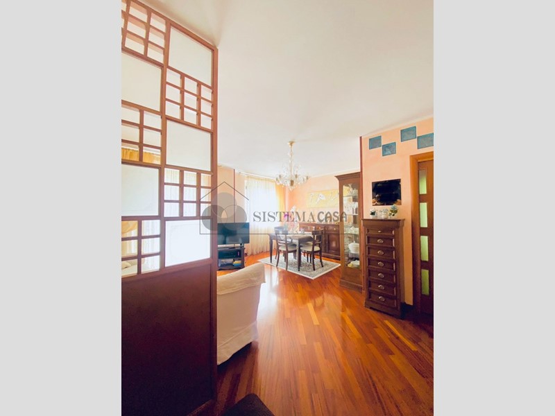 Quadrilocale in Vendita a Follo, 175'000€, 90 m², con Box