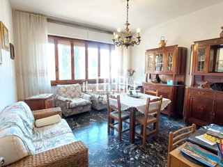 Quadrilocale in Vendita a Pontassieve, zona Pontassieve, 240'000€, 110 m²