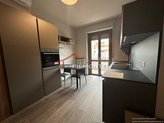 Bilocale in Vendita a Borgomanero, 115'000€, 49 m², arredato