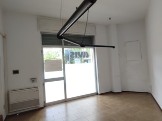 Immobile commerciale in Vendita a Morciano di Romagna, 70'000€, 30 m²