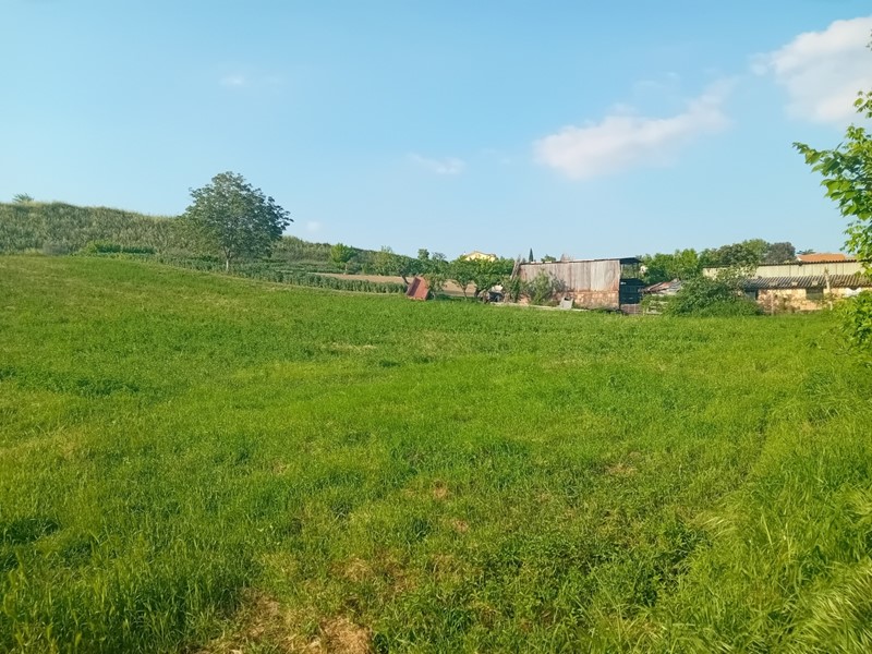 Terreno edificabile in Vendita a Alanno, zona Scalo, 35'000€, 1000 m²