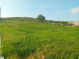 Terreno edificabile in Vendita a Alanno, zona Scalo, 35'000€, 1000 m²