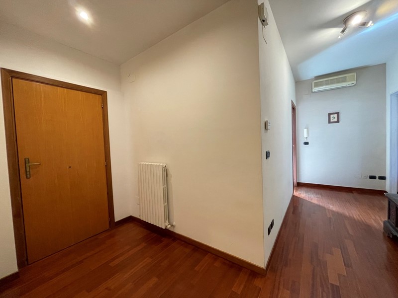Appartamento in Vendita a Casalincontrada, 95'000€, 111 m²
