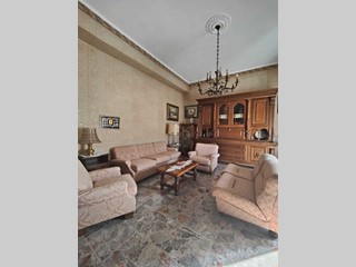 Appartamento in Vendita a Aulla, 175'000€, 192 m²