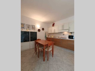 Trilocale in Vendita a Licciana Nardi, 70'000€, 65 m², arredato