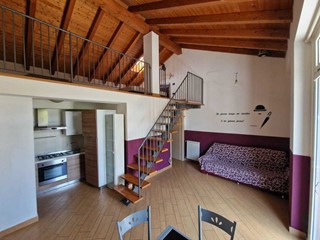 Trilocale in Vendita a Riccò del Golfo di Spezia, zona Ricco paese, 115'000€, 60 m², arredato