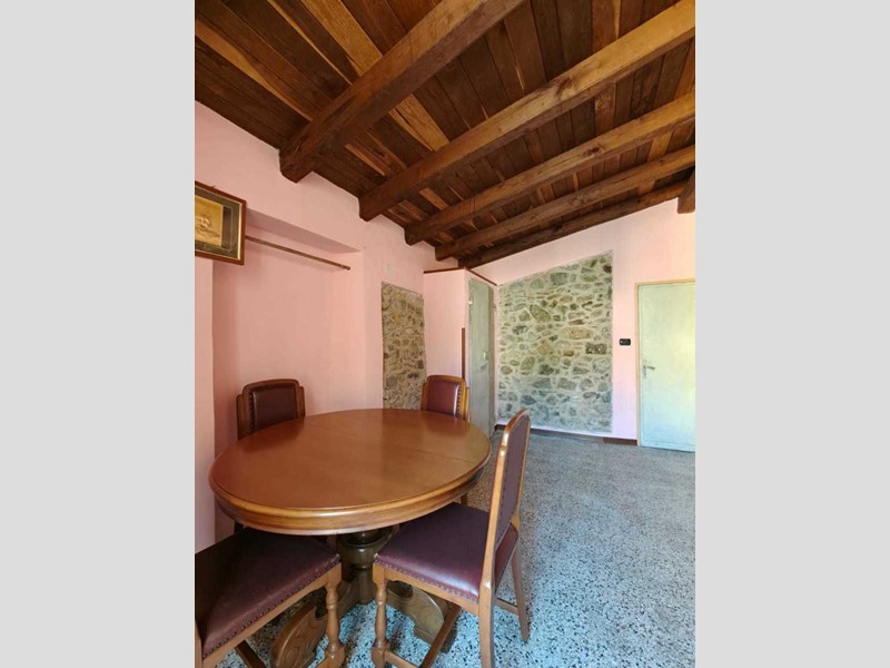 Casa Semi Indipendente in Vendita a Tresana, 125'000€, 80 m²