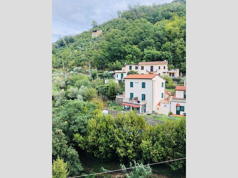 Quadrilocale in Vendita a La Spezia, zona FABIANO, 119'000€, 85 m²