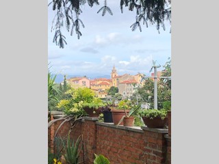 Quadrilocale in Vendita a La Spezia, zona FABIANO, 119'000€, 85 m²