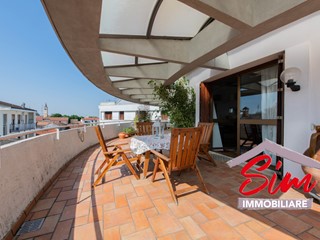 Attico in Vendita a Trecate, 339'000€, 360 m², con Box