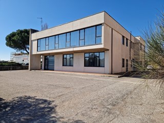 Appartamento in Vendita a Perugia, 550'000€, 700 m²