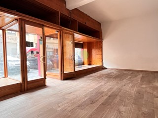 Immobile commerciale in Affitto a Livorno, zona Centro, 1'200€, 62 m²