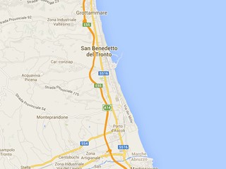 Immobile commerciale in Affitto a San Benedetto del Tronto, 4'500€, 400 m²