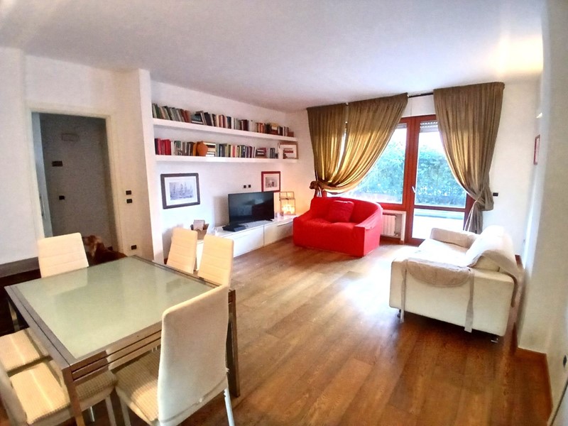 Appartamento in Vendita a San Benedetto del Tronto, 520'000€, 234 m², con Box