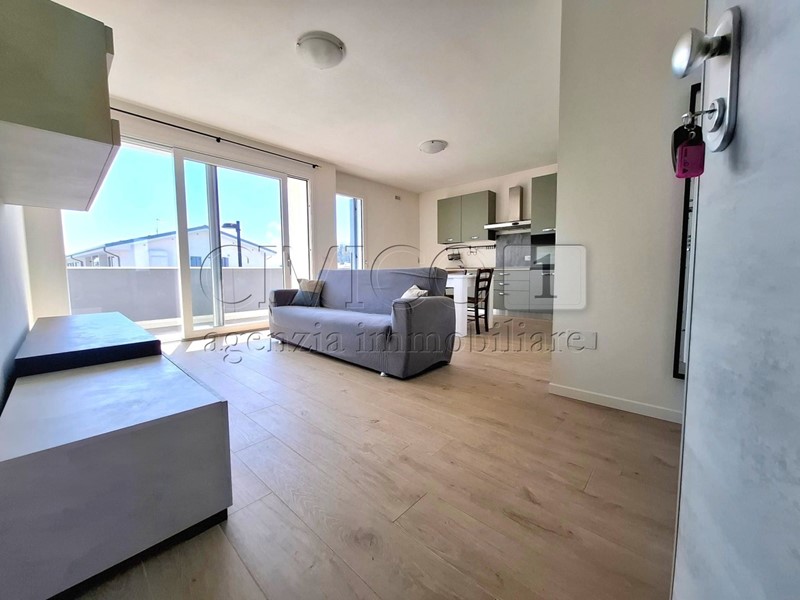 Appartamento in Vendita a Montegalda, 210'000&euro;, 85 m², arredato, con Box