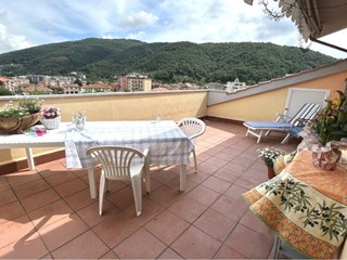 Casa Semi Indipendente in Vendita a Arcola, 380'000€, 140 m², con Box