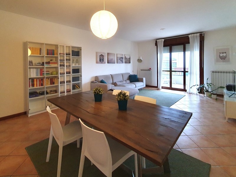 Quadrilocale in Vendita a Brescia, zona CITTA' - Zona Sud, 390'000€, 154 m², con Box
