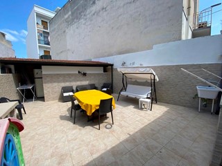 Casa Indipendente in Vendita a Bari, zona Carbonara, 150'000€, 70 m²