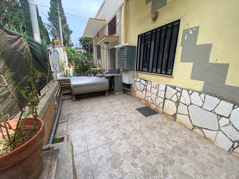 Trilocale in Vendita a Bari, zona Ceglie del Campo, 78'000€, 77 m²