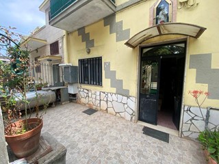 Trilocale in Vendita a Bari, zona Ceglie del Campo, 78'000€, 77 m²