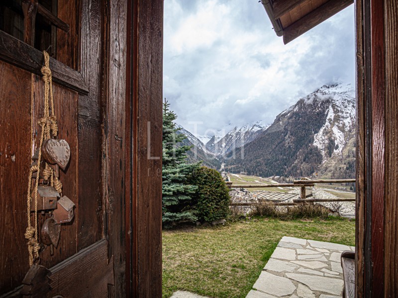 Quadrilocale in Vendita a Cogne, 590'000&euro;, 124 m², con Box